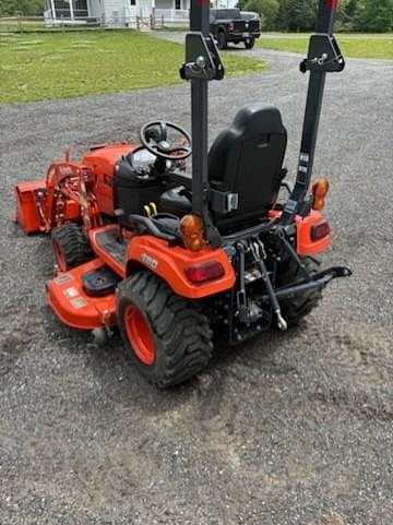 Image of Kubota BX2380 equipment image 1