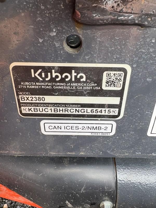 Image of Kubota BX2380 equipment image 3