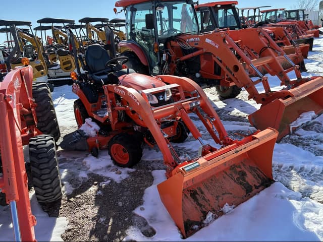Image of Kubota BX2380 equipment image 1