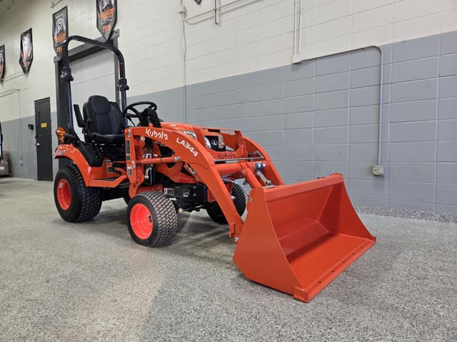 Image of Kubota BX2380 equipment image 3