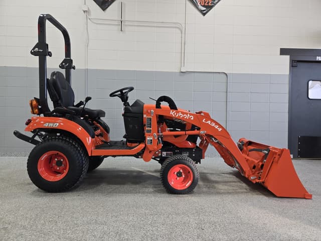 Image of Kubota BX2380 equipment image 4