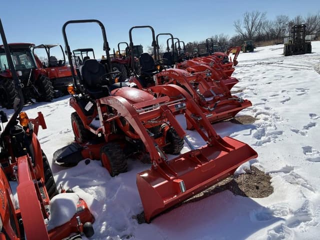 Image of Kubota BX2380 equipment image 1