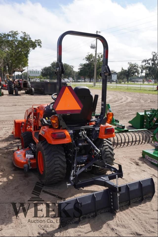 Image of Kubota BX2380 equipment image 3