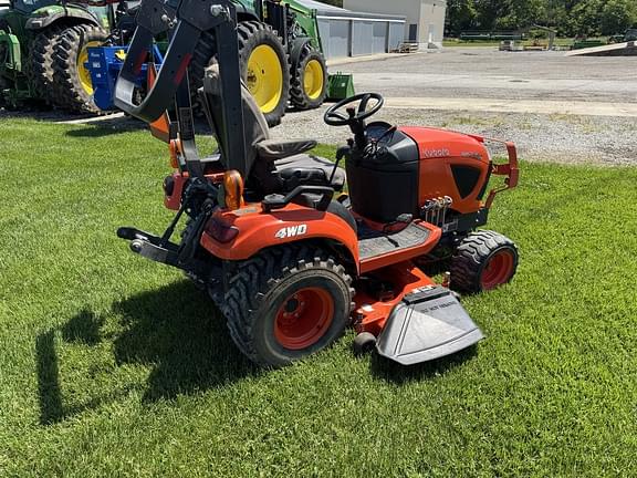 Image of Kubota BX2380 equipment image 2
