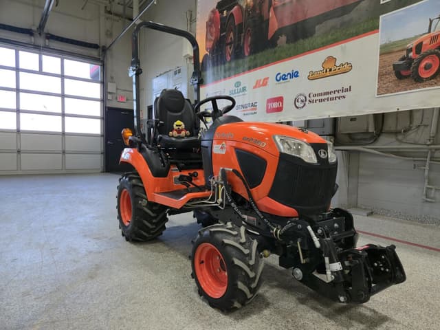 Image of Kubota BX2380 equipment image 2