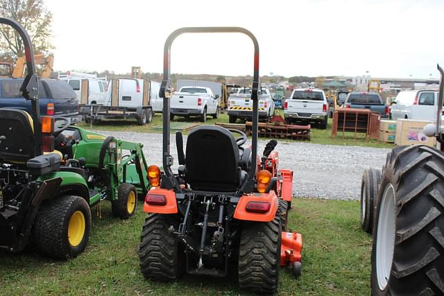 Image of Kubota BX2380 equipment image 3