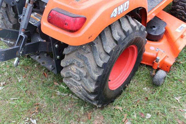 Image of Kubota BX2380 equipment image 4