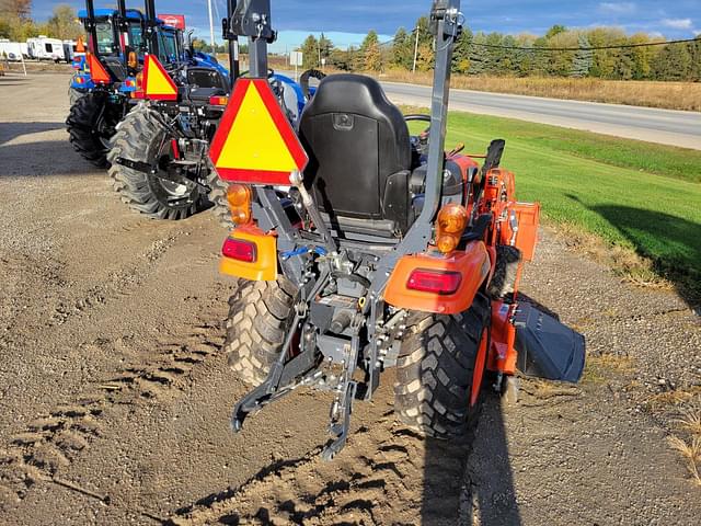 Image of Kubota BX2380 equipment image 2