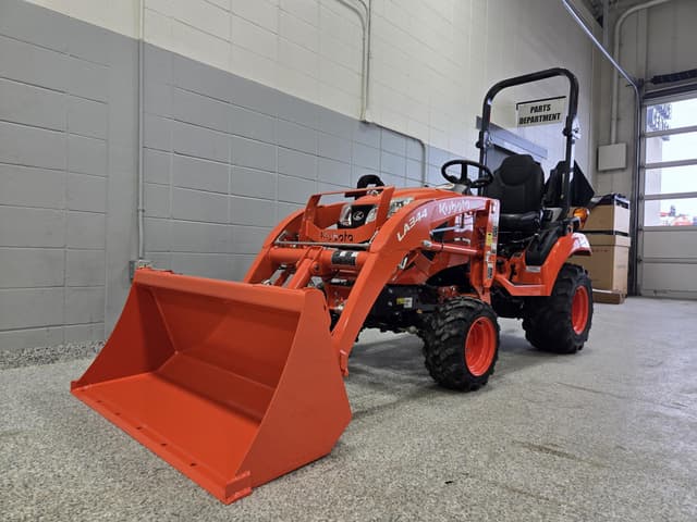 Image of Kubota BX2380 equipment image 1