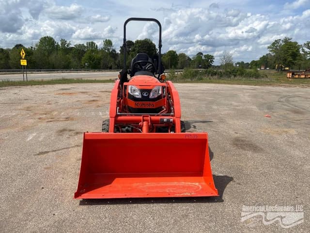 Image of Kubota BX2380 equipment image 1