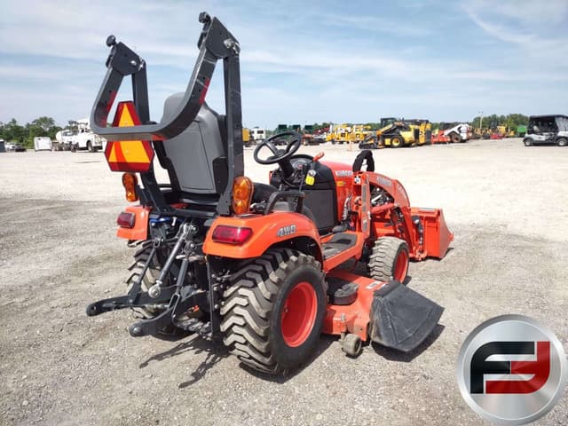 Image of Kubota BX2380 equipment image 4