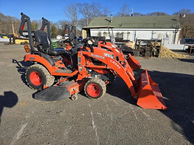 Image of Kubota BX2380 equipment image 3