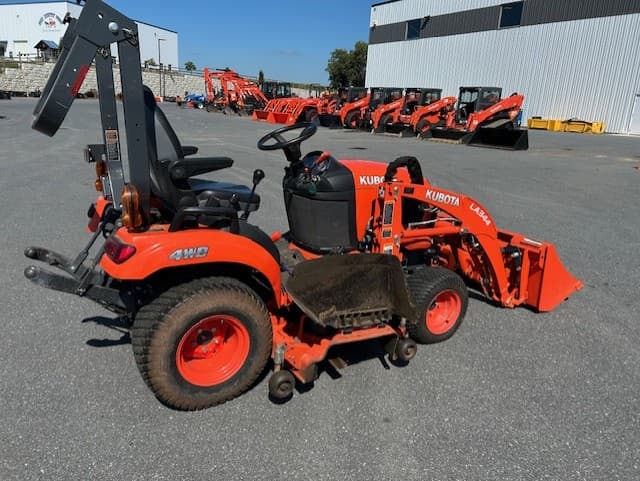 Image of Kubota BX2380 equipment image 1