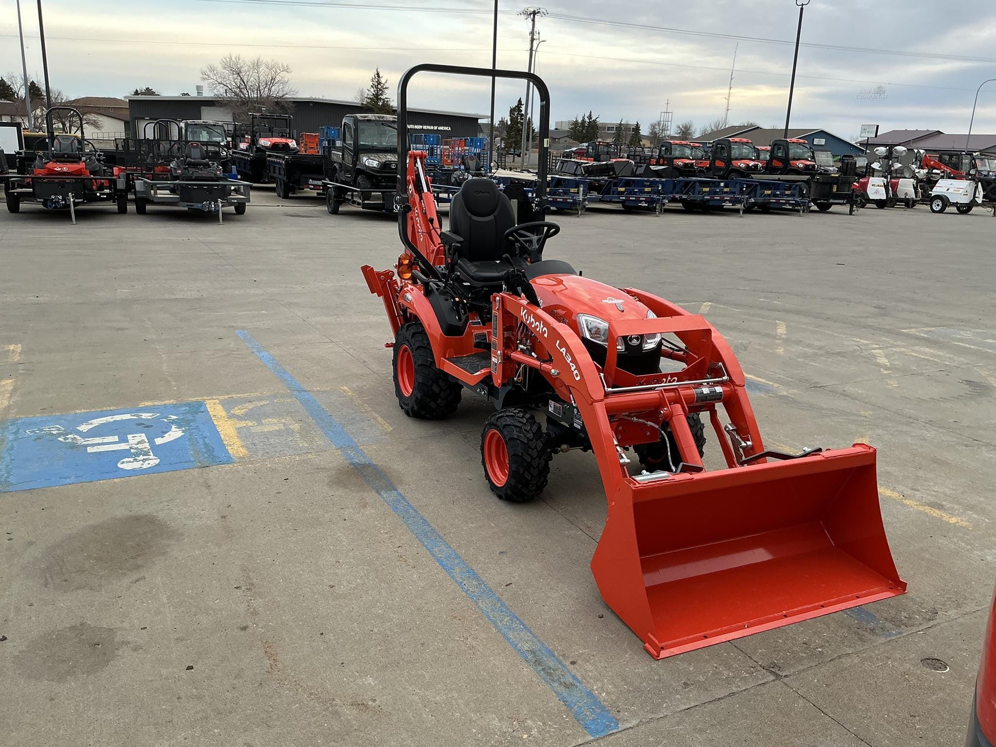 Kubota BX23S Equipment Image0