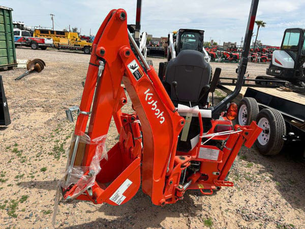 Kubota BX23S Equipment Image0