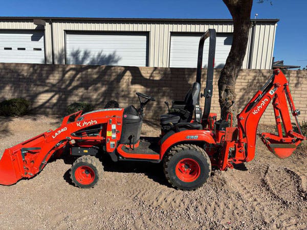 Kubota BX23S Equipment Image0