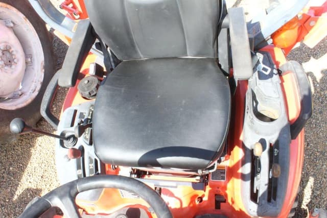 Image of Kubota BX23S equipment image 4