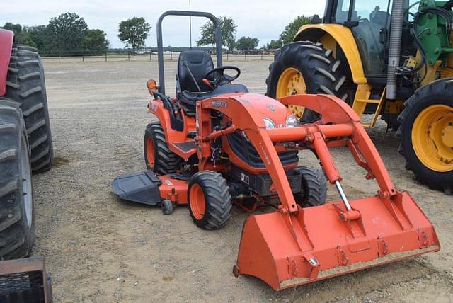 Image of Kubota BX2660 equipment image 3