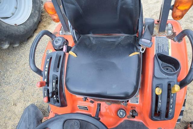 Image of Kubota BX2660 equipment image 4