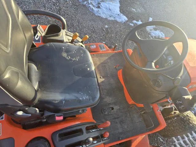 Image of Kubota BX2660 equipment image 2