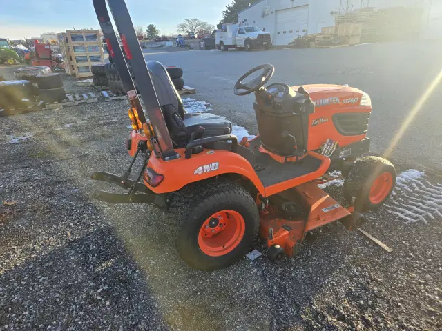 Image of Kubota BX2660 equipment image 4
