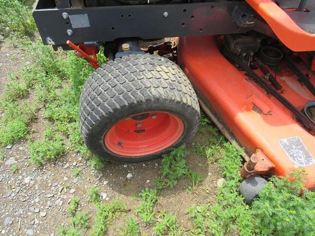 Image of Kubota BX2670 equipment image 3