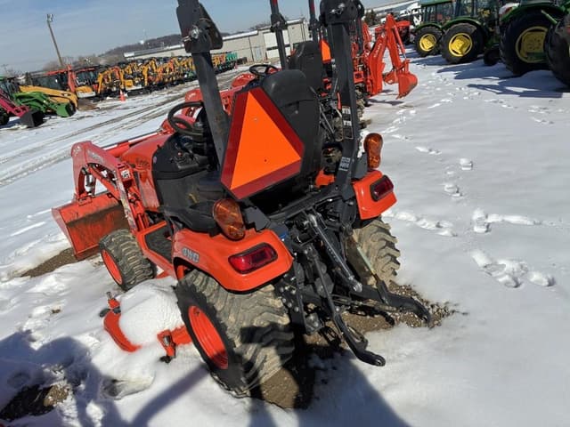 Image of Kubota BX2680 equipment image 3