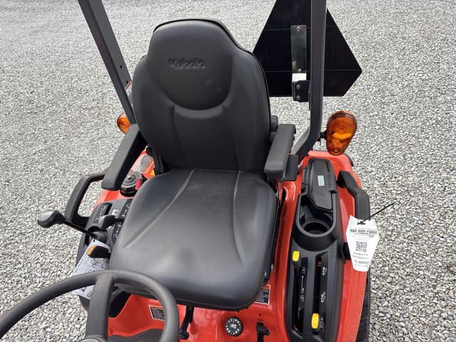 Image of Kubota BX2680 equipment image 1