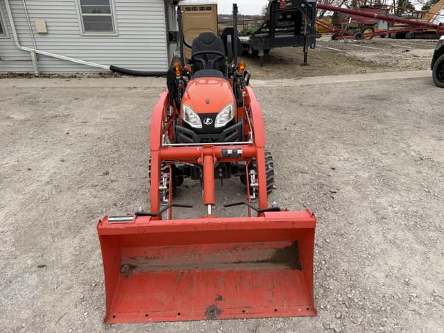 Image of Kubota BX2680 equipment image 2