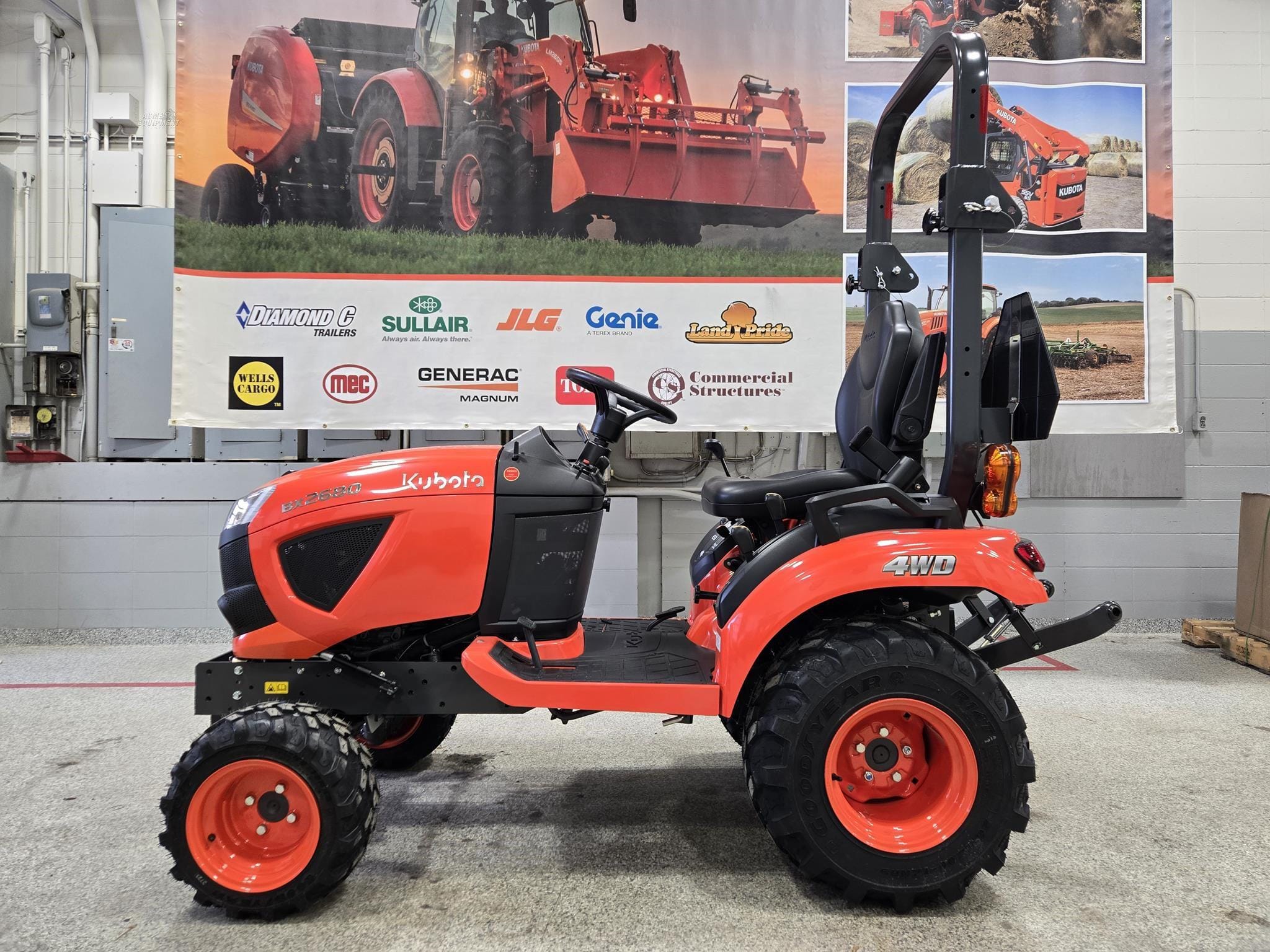 Kubota BX2680 Equipment Image0