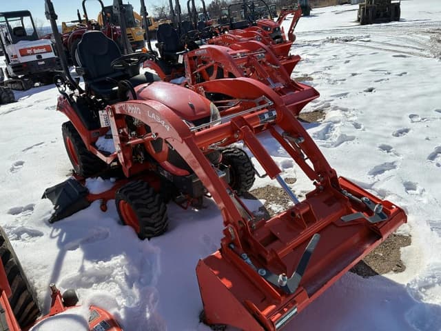 Image of Kubota BX2680 equipment image 1
