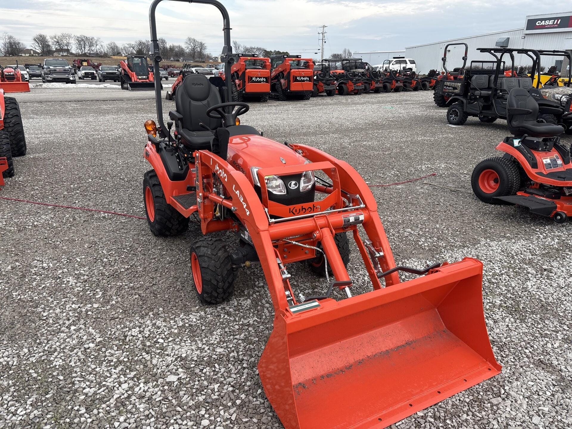 Kubota BX2680 Equipment Image0
