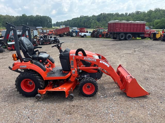 Image of Kubota BX2680 equipment image 3
