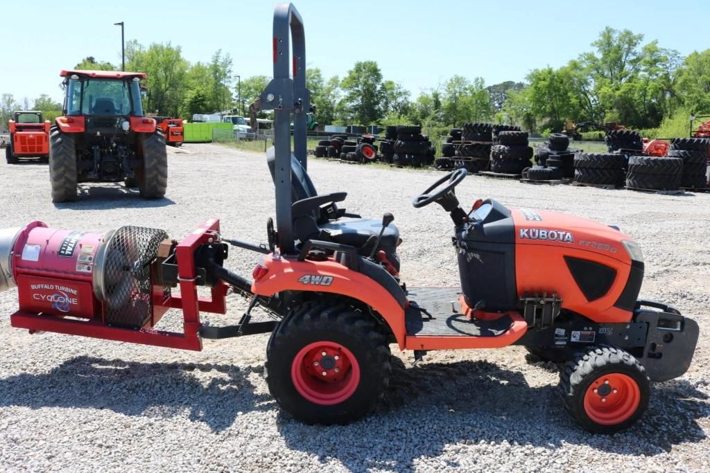 Kubota BX2680 Equipment Image0