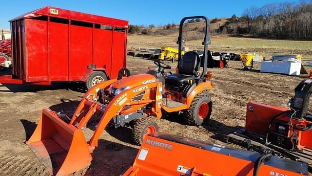 Image of Kubota BX2680 equipment image 1