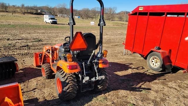 Image of Kubota BX2680 equipment image 4