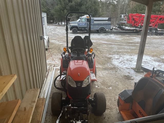 Image of Kubota BX2680 equipment image 1