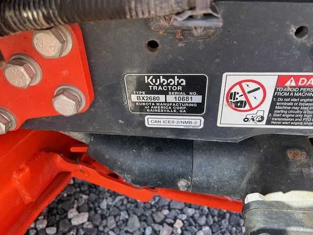 Image of Kubota BX2680 equipment image 4
