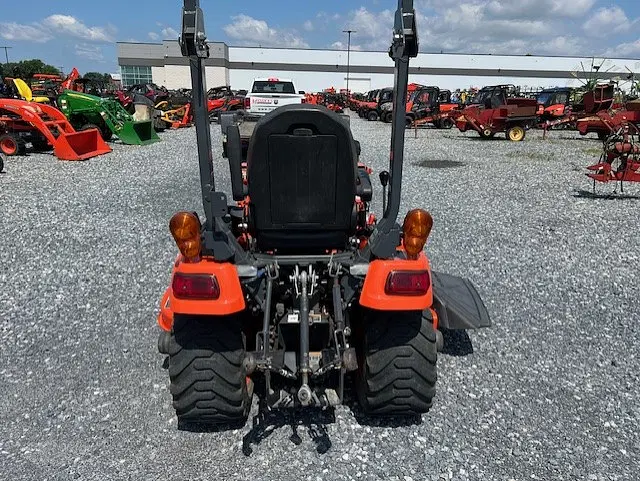 Image of Kubota BX2680 equipment image 1