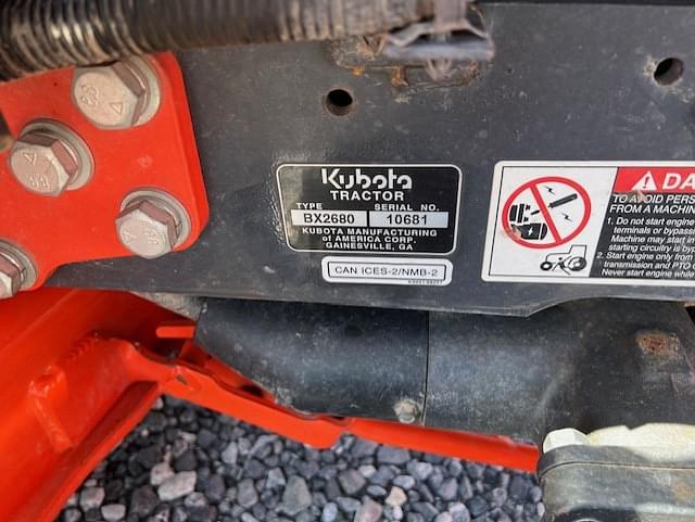 Image of Kubota BX2680 equipment image 4