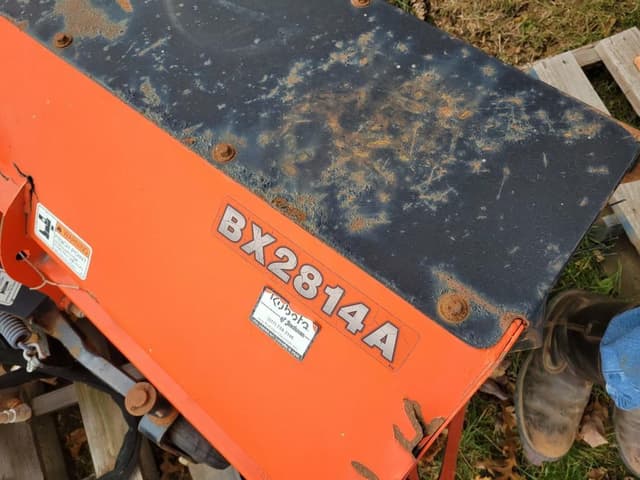 Image of Kubota BX2814A equipment image 2