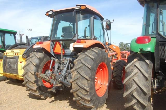 Image of Kubota M8560 equipment image 2