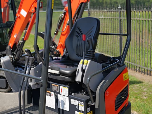 Image of Kubota KX018-4 equipment image 1