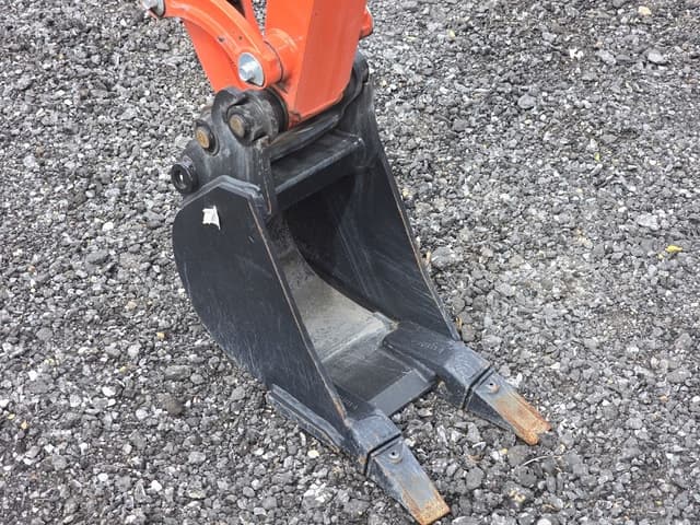 Image of Kubota KX018-4 equipment image 2