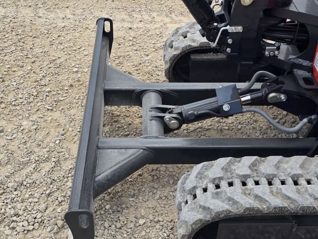 Image of Kubota KX033-4 equipment image 3