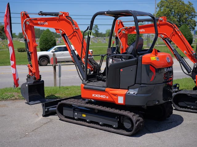 Image of Kubota KX040-5 equipment image 1