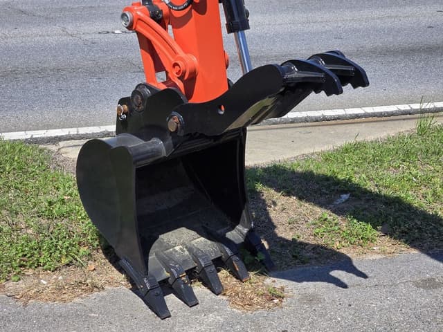 Image of Kubota U48-5 equipment image 1
