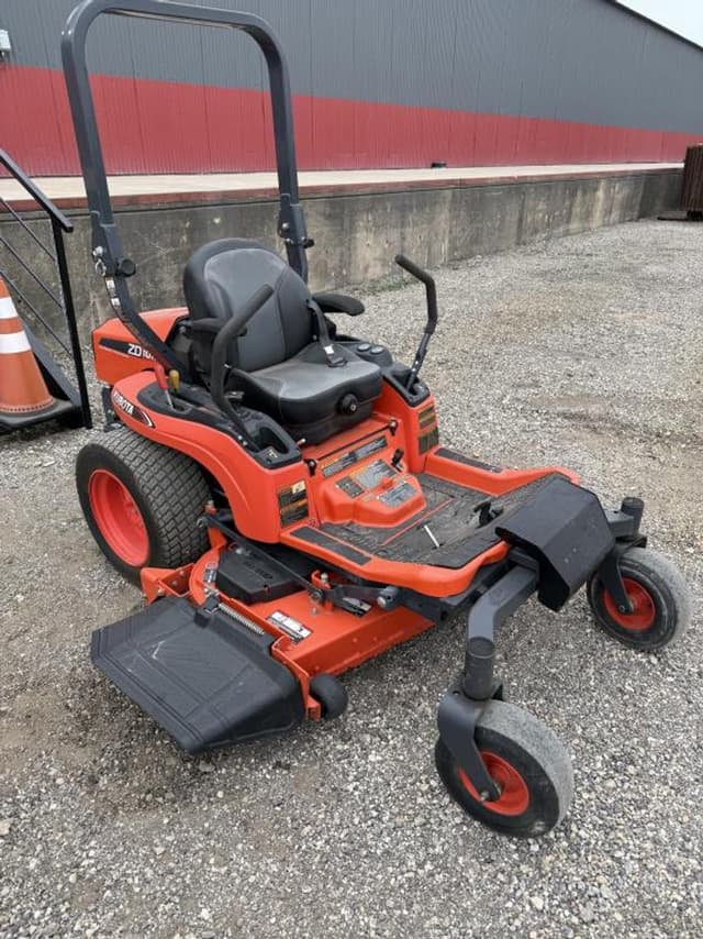 Image of Kubota ZD1011 equipment image 2