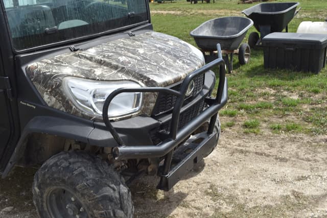 Image of Kubota RTV-X1100 equipment image 3
