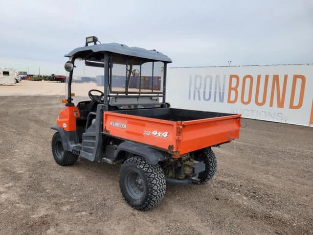 Image of Kubota RTV900 equipment image 2